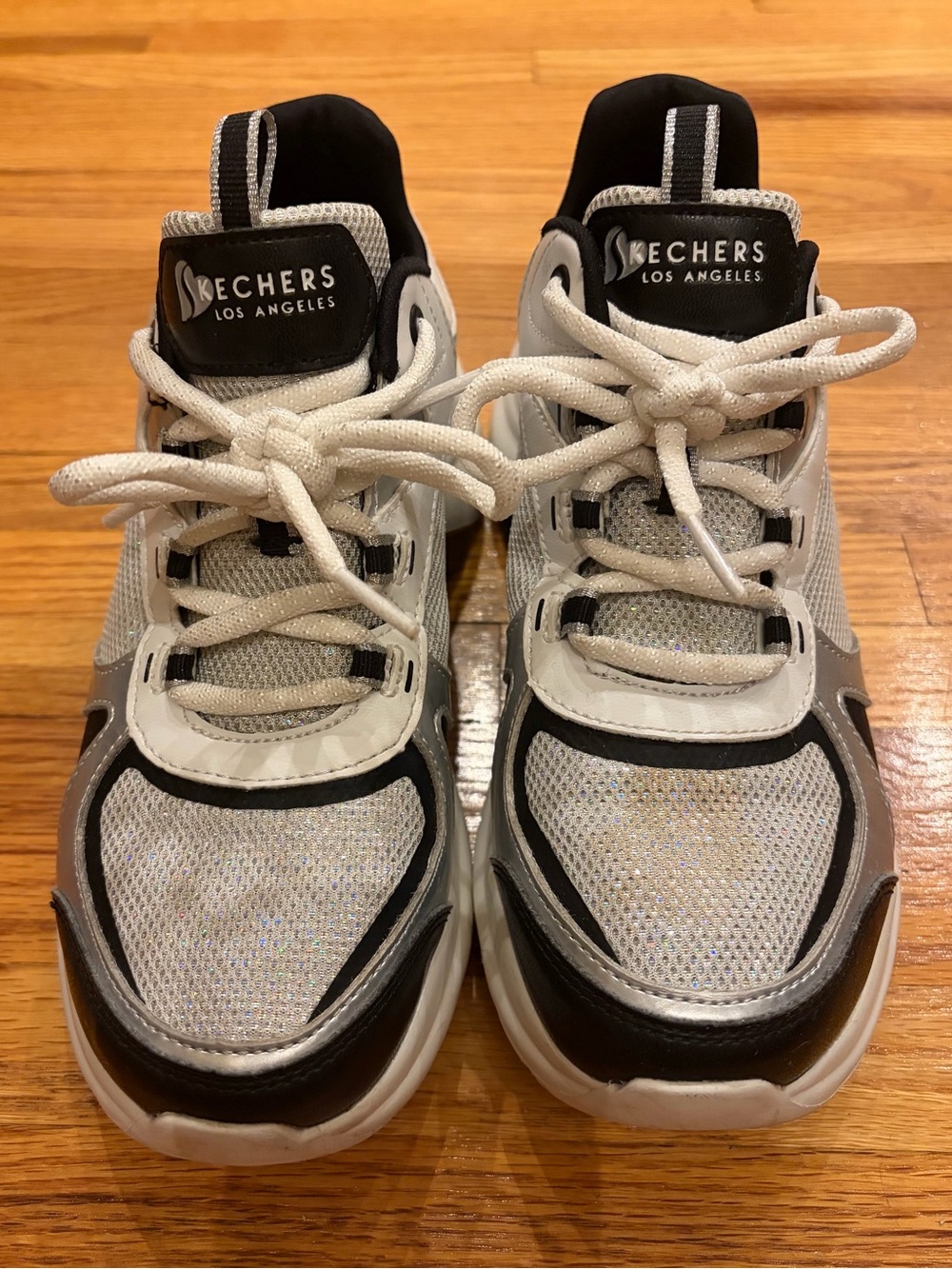 Skechers Women’s Silver & Black Athletic Sneakers